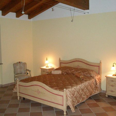 Bed And Breakfast Il Faggio Povegliano Veronese Luaran gambar