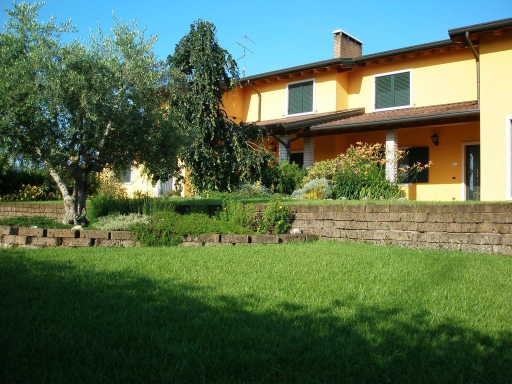Bed And Breakfast Il Faggio Povegliano Veronese Luaran gambar